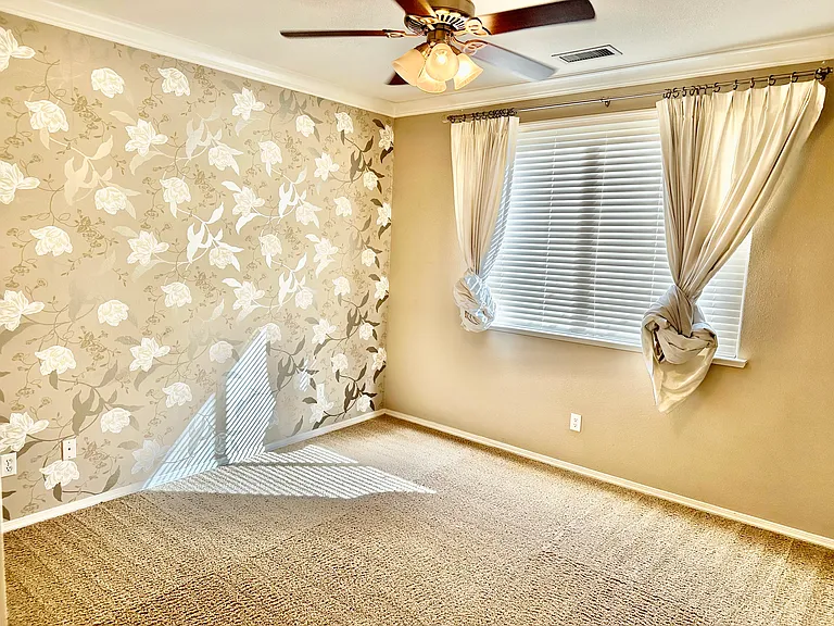 4048 W Apple Tree Ln — Photo 14