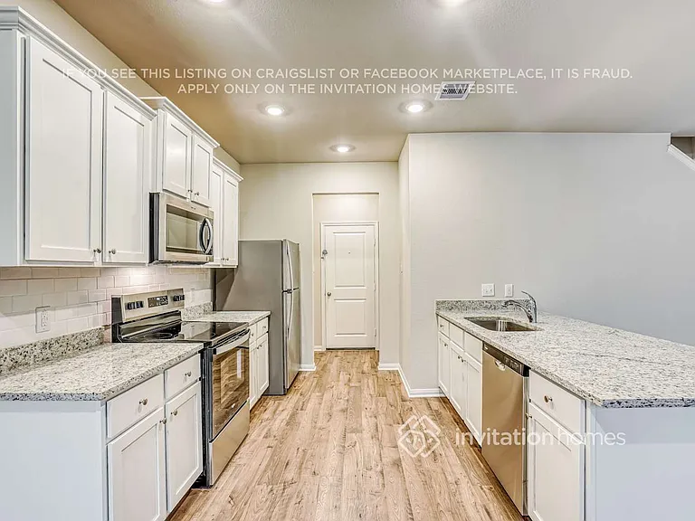 8214 Sunberry Shadow Dr — Photo 8