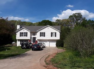 4249 Chimney House Ln, Gillsville, GA 30543