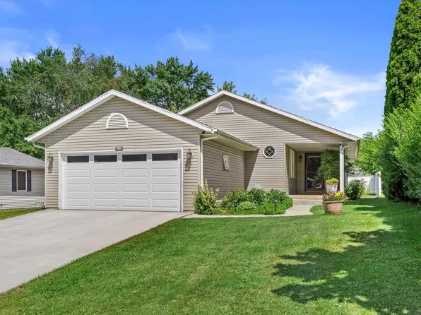 6211 236th AVENUE, Salem, WI 53168