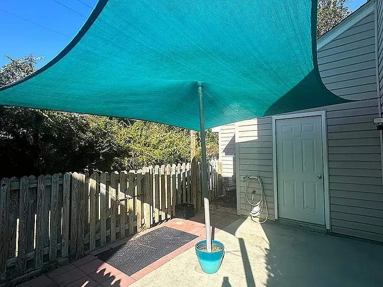 102 Lullwater Dr — Photo 11