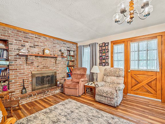 5th image of 7609 E County Road 200 N