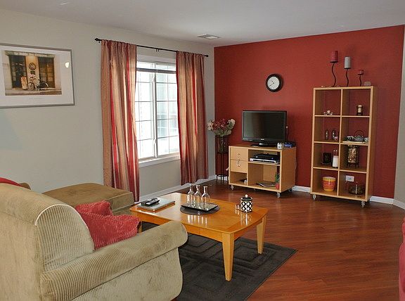3rd image of 353 Ashbury Ln W APT 1