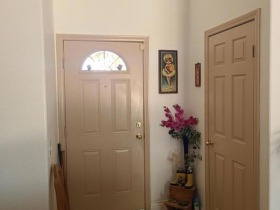 3rd image of 956 Brazil Ave