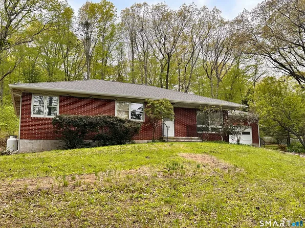 5 Old Town Road, Seymour, CT 06483
