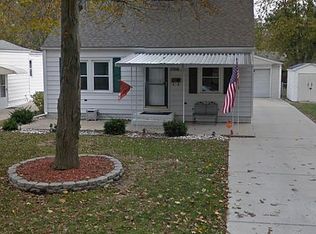 2956 S 3rd St, Southern View, IL 62703