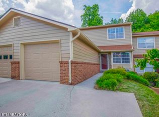 8600 Olde Colony Trl APT 108, Knoxville, TN 37923