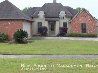 3237 Rivers Edge Dr, Addis, LA 70710