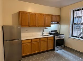 45-18 42nd St #2C, Sunnyside, NY 11104
