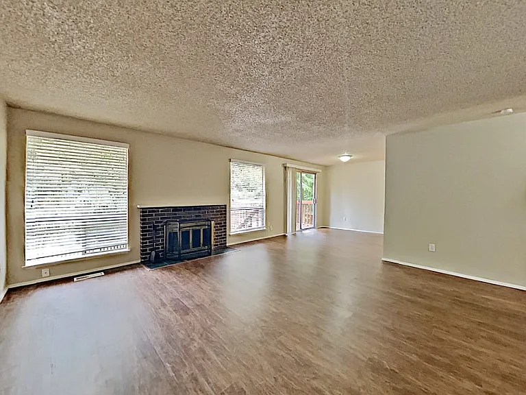32733 32nd Ave SW — Photo 9