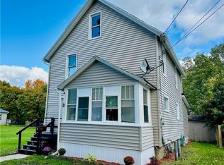 6 Chestnut St, Perry, NY 14530