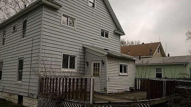 2nd image of 2904 East Ave