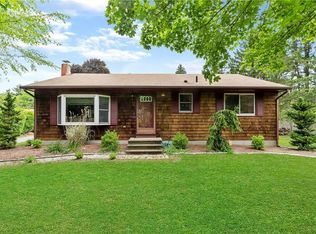 13 Eleanor Dr, Glocester, RI 02814