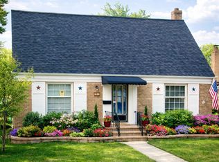 1636 Manchester Ave, Westchester, IL