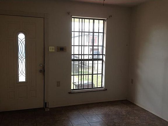 4th image of 8719 Olive St
