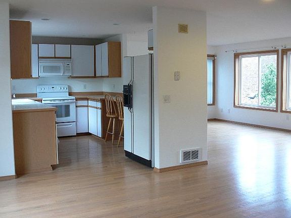 Kitchen & living room