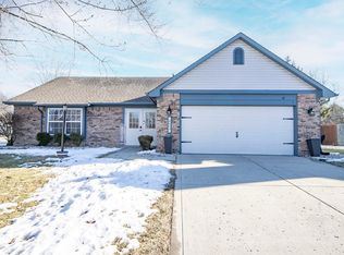 6003 Doverton Dr, Noblesville, IN 46062