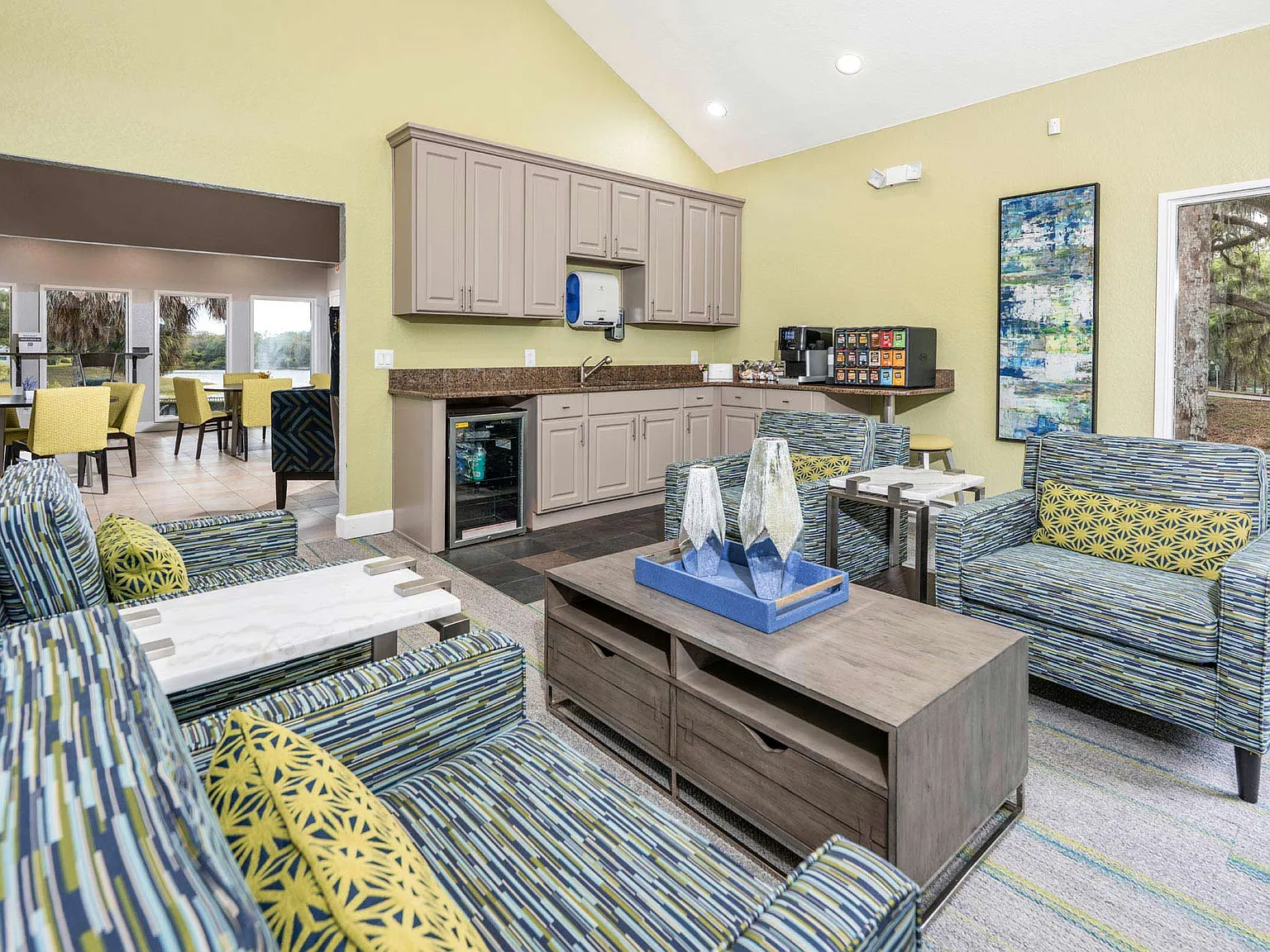 Altamira Place Apartment Homes — Photo 4