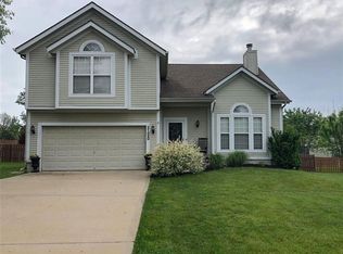 21320 W 51st Ct, Shawnee, KS 66218