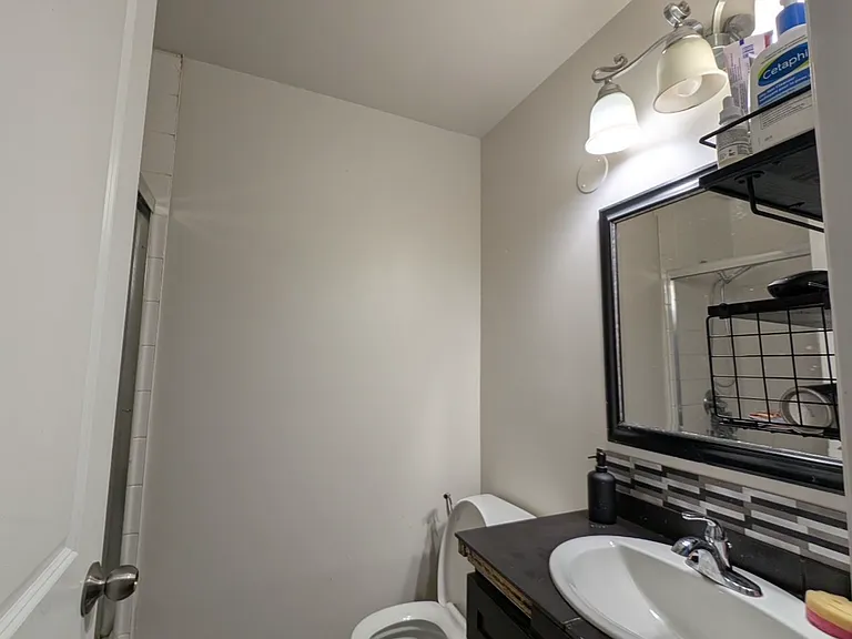2118 Mary Hill Rd — Photo 1