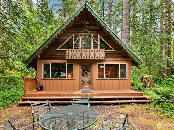 76114 NE 122nd Street, Skykomish, WA 98288