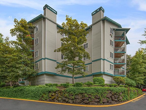 5th image of 9200 Redmond Woodinville Rd NE APT C201