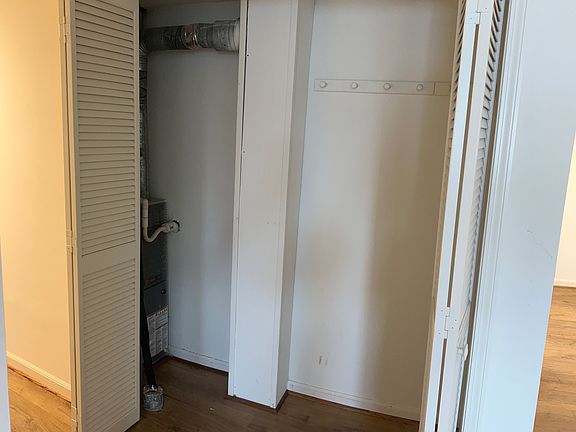 4th image of 2118 Acklen Ave APT 10