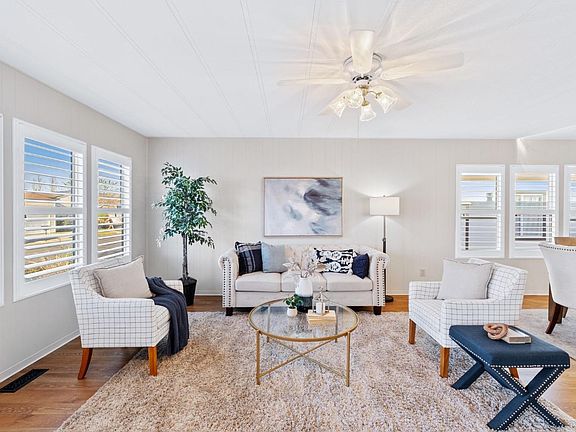 5th image of 205 Jane Way