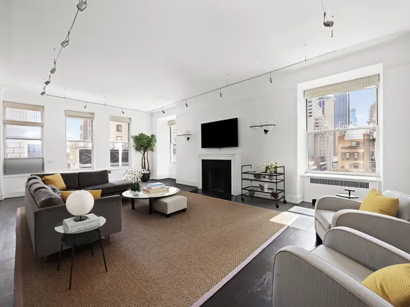 180 West 58th Street 11A image 1 of 16