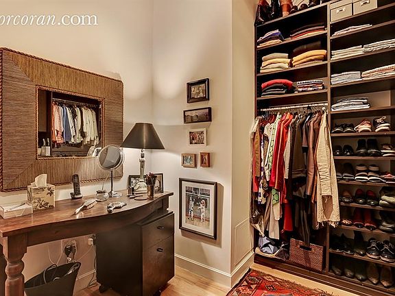 5th image of 2728 Thomson Ave Unit 608
