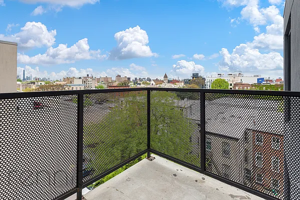 Rented by Rennit Inc. | media 7