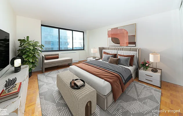 Sold by Brown Harris Stevens | media 18