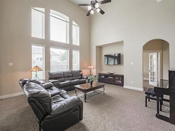 5th image of 6214 Brookmall Dr