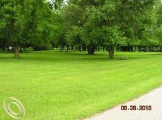 65400 W Eight Mile Rd, South Lyon, MI 48178