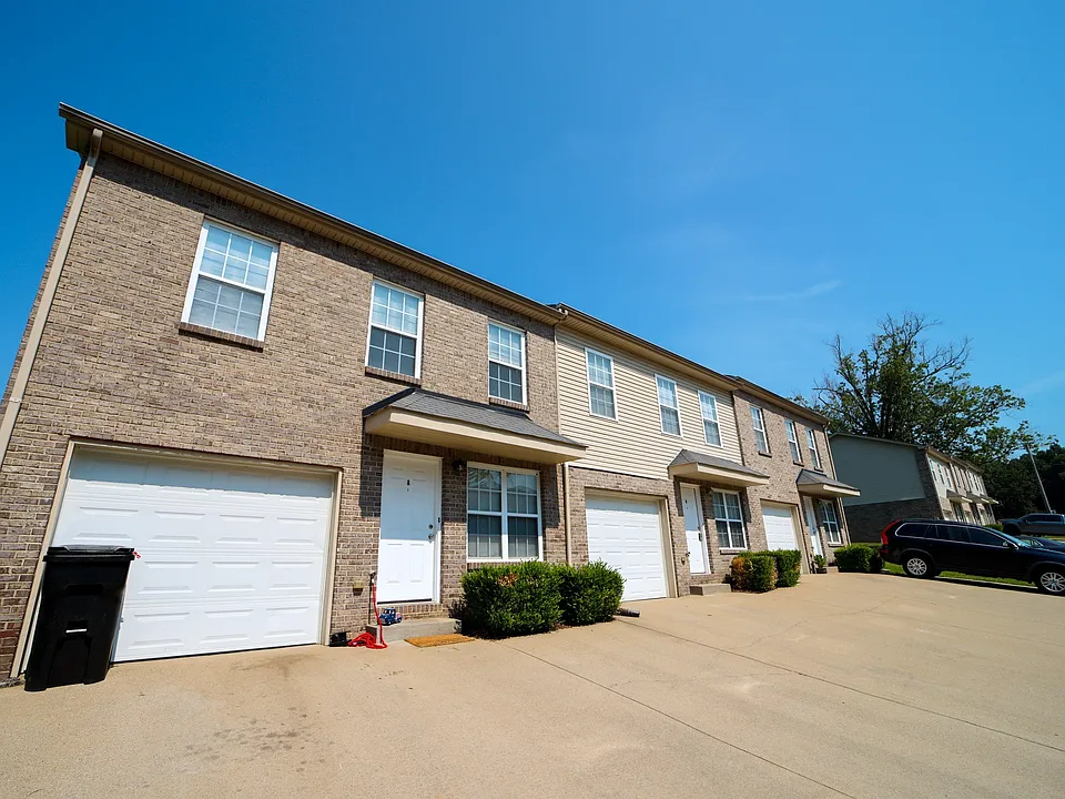 107 Sango Place Villa Dr #C