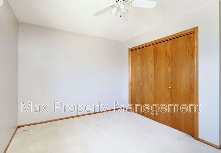 8200 Northview Dr — Photo 20