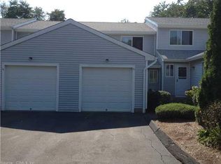 60 Coleman St APT 13, East Haven, CT 06512