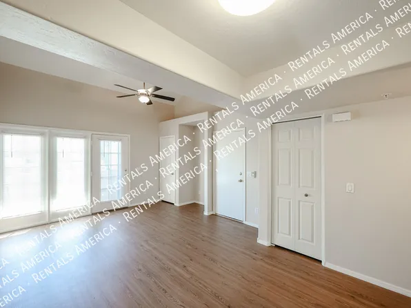 3716 E University Dr Unit 2035, Mesa, AZ 85205