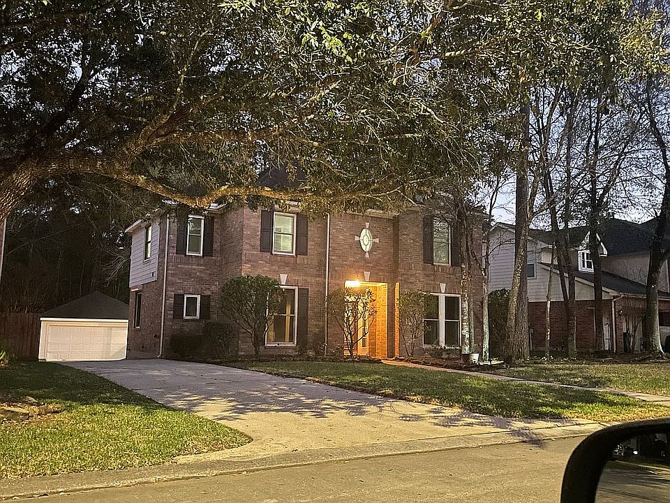 2nd image of 5206 Maple Hill Trl