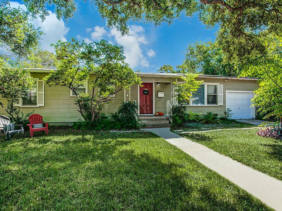 1st image of 114 Robinhood Pl