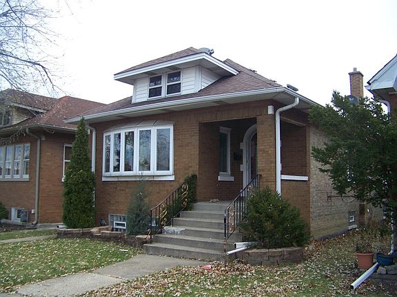 2nd image of 1111 N 15th Ave