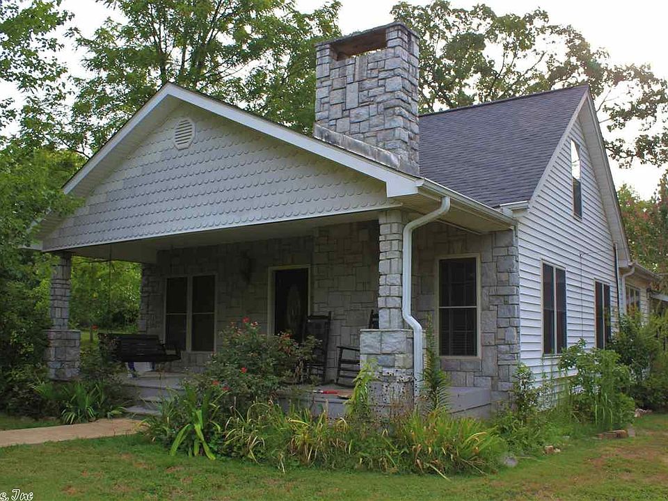 1st image of 89 Spring St