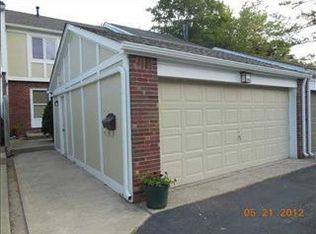 166 Carmelaire Dr, Carmel, IN 46032