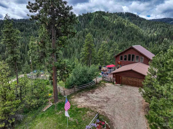 27 Park Ln, Boise, ID 83716