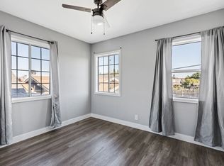 1608 W 42nd Pl, Los Angeles, CA 90062