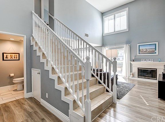 4th image of 24374 Hilton Way
