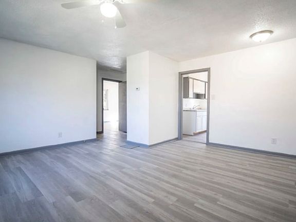 5th image of 3548 Stanford Pl