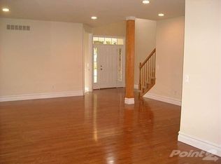 783 Glen Meadows Dr, South Lyon, MI 48178