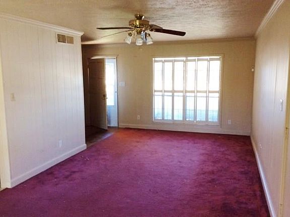 3rd image of 7851 Sunflower Ct