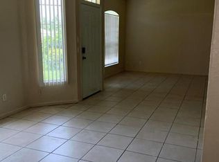 1157 SE Mendavia Ave, Port Saint Lucie, FL 34952